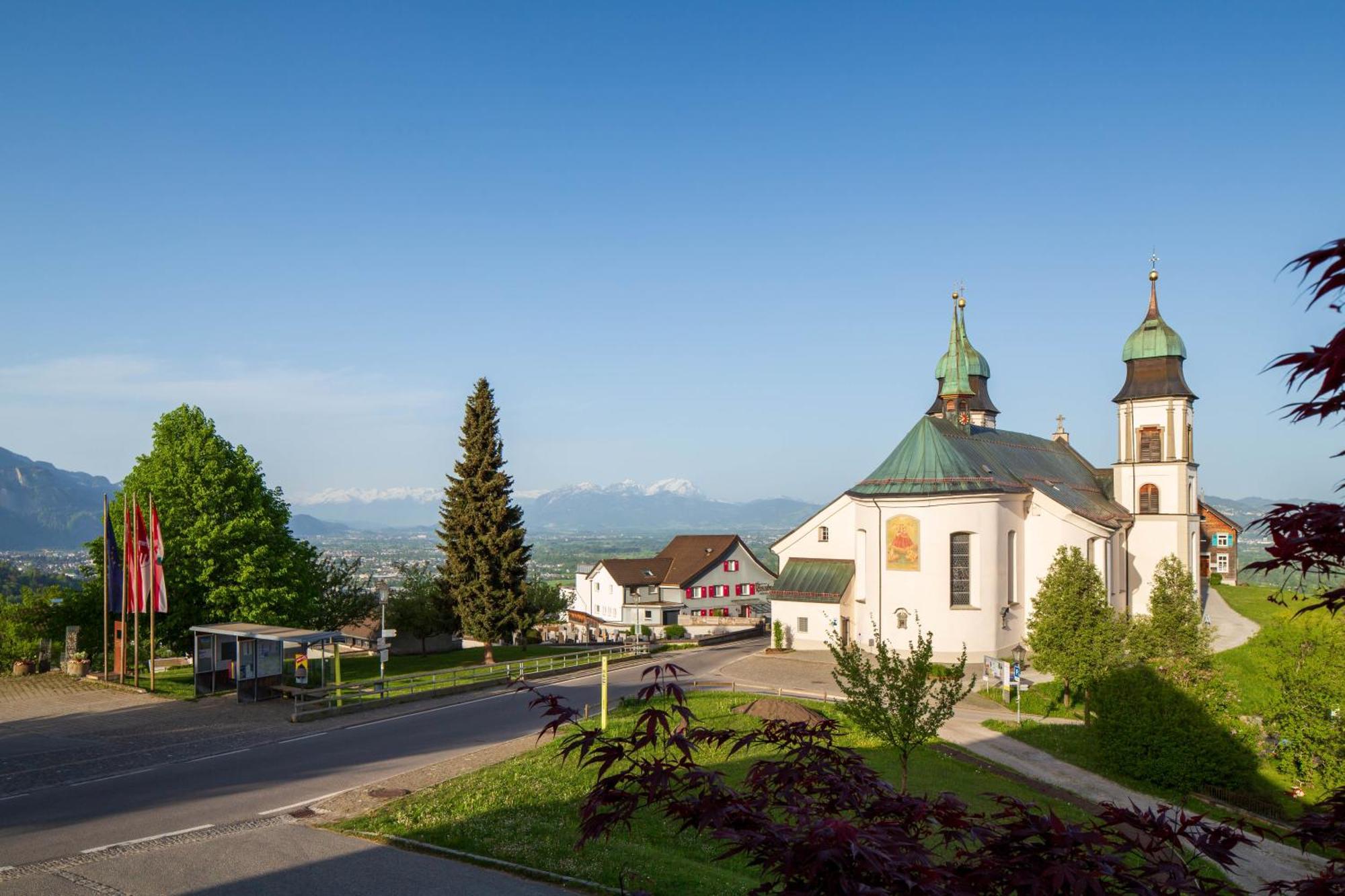Gasthof Kreuz Bildstein Exterior foto