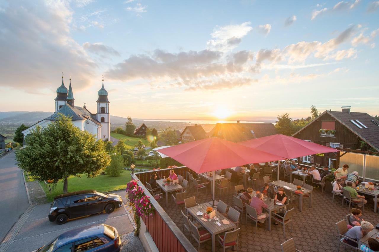 Gasthof Kreuz Bildstein Exterior foto